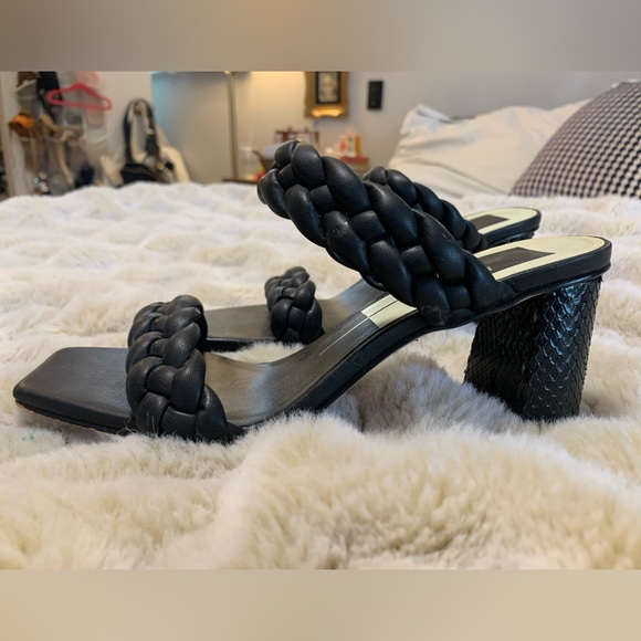 LIKE NEW!! Dolce Vita Black Braided Women's Sandals - Picture 2 of 8